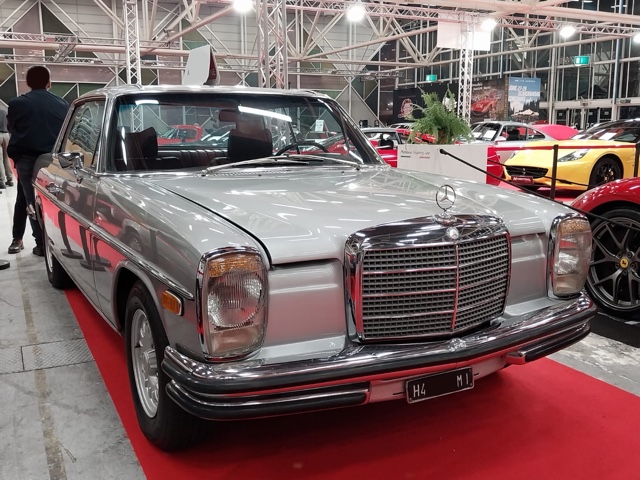 www.targhenere.net/gallery2/wp-content/uploads/2024/11/mercedesW114coupe_markino_684_01.jpg