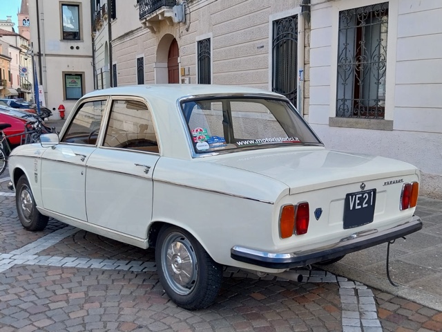www.targhenere.net/gallery2/wp-content/uploads/2024/11/peugeot304_markino_tn70354_02.jpg