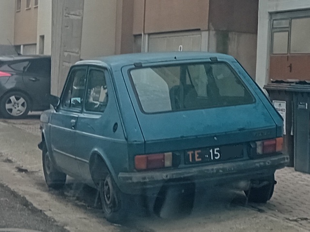www.targhenere.net/gallery2/wp-content/uploads/2024/12/fiat_127_ii_3p_900_special_tonymura_tn11182.jpg