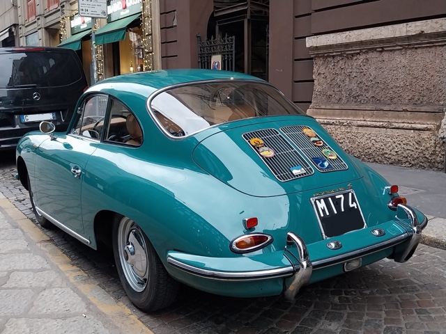 www.targhenere.net/gallery2/wp-content/uploads/2024/12/porsche356_markino_tn23863_03.jpg