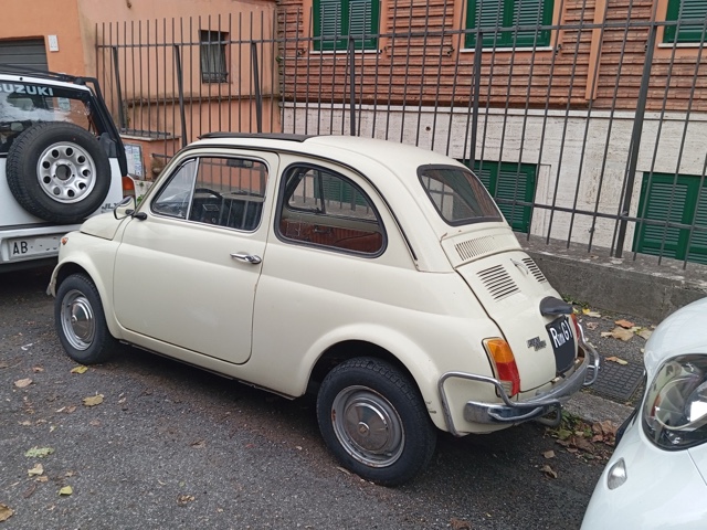www.targhenere.net/gallery2/wp-content/uploads/2025/01/fiat_500_l_70_strabuzov_tn72711.jpg