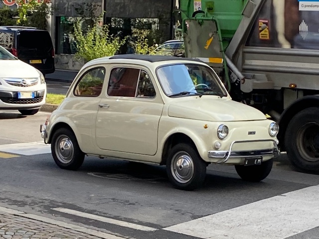 www.targhenere.net/gallery2/wp-content/uploads/2025/01/fiat_500_mi4e_pt2.jpg
