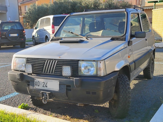 www.targhenere.net/gallery2/wp-content/uploads/2025/01/fiat_panda_aq24.jpg