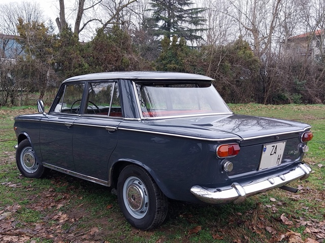 www.targhenere.net/gallery2/wp-content/uploads/2025/02/fiat1300_markino_tn31605_02.jpg