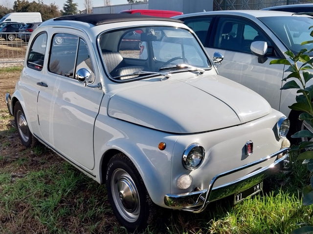 www.targhenere.net/gallery2/wp-content/uploads/2025/02/fiat500markinoant.jpg