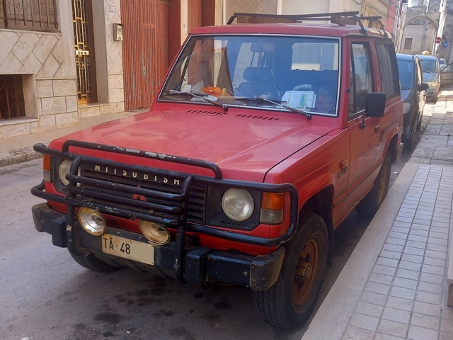 www.targhenere.net/gallery2/wp-content/uploads/2025/02/mitsubishi_pajero_ta48.jpg