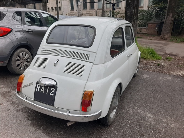 www.targhenere.net/gallery2/wp-content/uploads/2025/03/fiat_500_retro_oinotna_tn33589.jpg