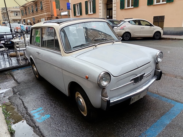 www.targhenere.net/gallery2/wp-content/uploads/2025/05/autobianchi_bianchina_panoramica_mag25_front.jpg