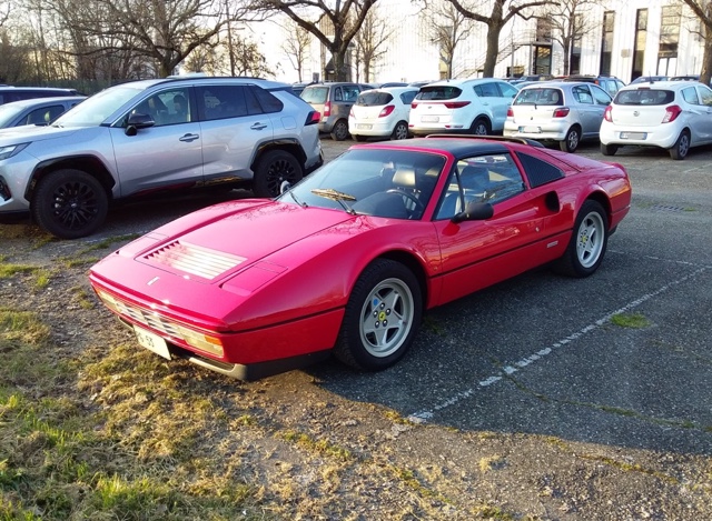 www.targhenere.net/gallery2/wp-content/uploads/2025/05/ferrari_328_gts_1986_2.jpg
