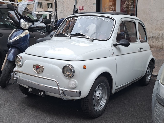 www.targhenere.net/gallery2/wp-content/uploads/2025/05/fiat_500_2_1_argiuliasuper_tn80606.jpg