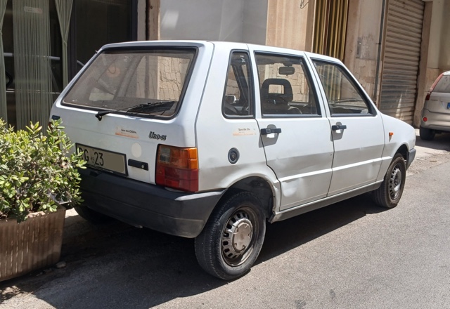 www.targhenere.net/gallery2/wp-content/uploads/2025/05/fiat_uno_45_-_1989_4.jpg