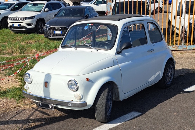 www.targhenere.net/gallery2/wp-content/uploads/2025/06/fiat_500_2_1_argiuliasuper_tn66937.jpg