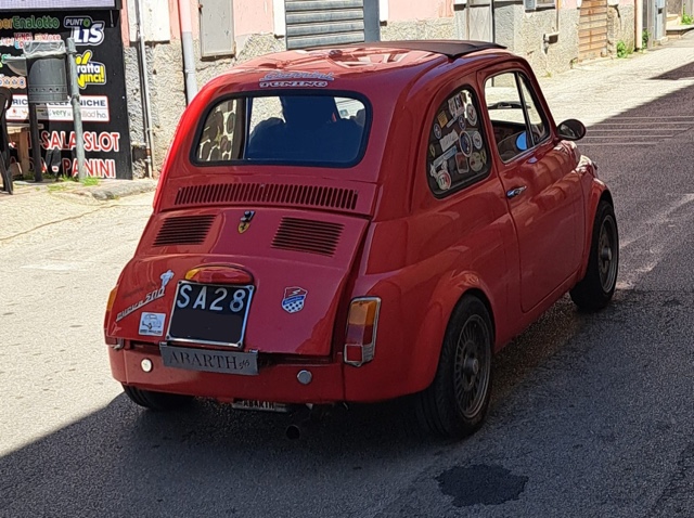 www.targhenere.net/gallery2/wp-content/uploads/2025/06/fiat_500_4_argiuliasuper_tn78354.jpg