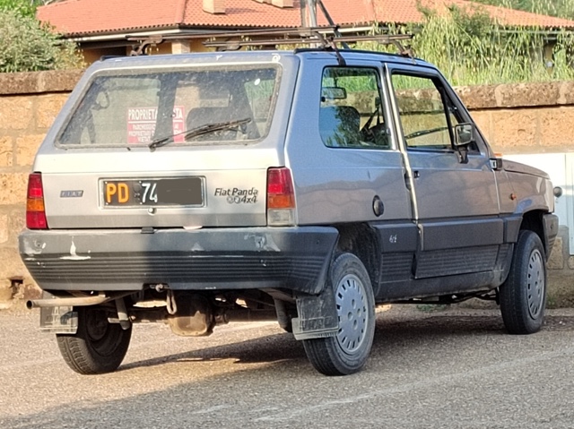 www.targhenere.net/gallery2/wp-content/uploads/2025/06/fiat_panda_pd74.jpg
