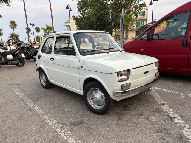 www.targhenere.net/gallery2/wp-content/uploads/2025/07/fiat126_s4_tn73972_03.jpg