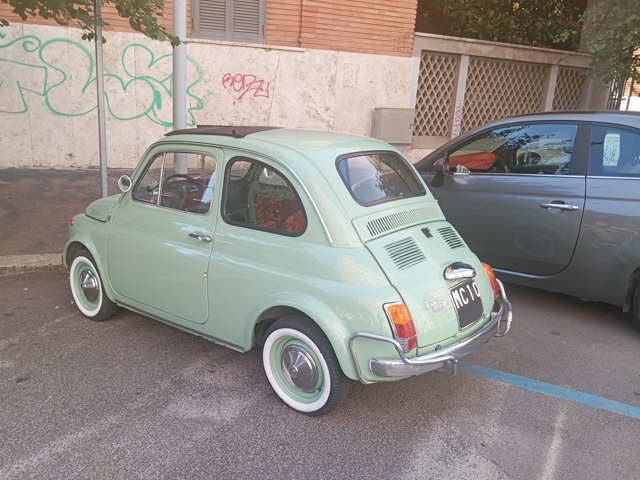 www.targhenere.net/gallery2/wp-content/uploads/2025/07/fiat_500_l_72_strabuzov_tn72876.jpg