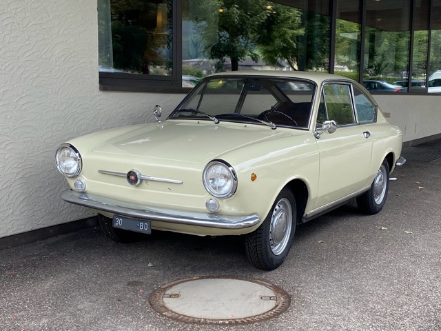 www.targhenere.net/gallery2/wp-content/uploads/2025/07/fiat_850coupe_bo30_foto2.jpg