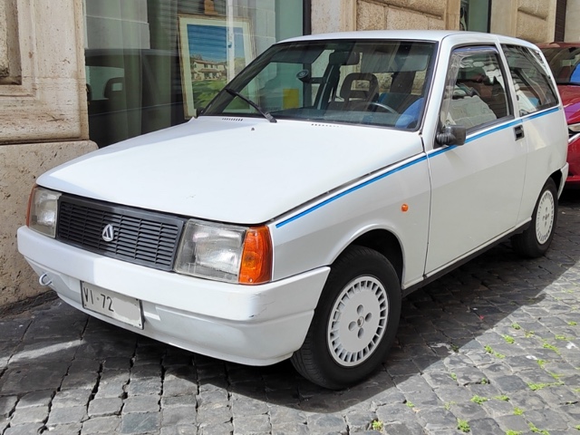 www.targhenere.net/gallery2/wp-content/uploads/2025/08/autobianchi_y10_vi72.jpg