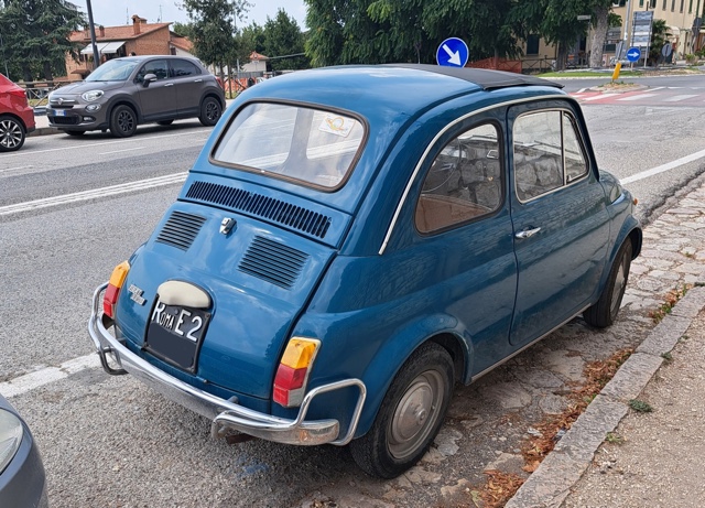 www.targhenere.net/gallery2/wp-content/uploads/2025/08/fiat_500_1_4_argiuliasuper_tn75729.jpg