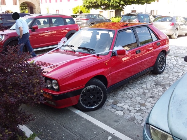 www.targhenere.net/gallery2/wp-content/uploads/2025/08/lancia_delta_hf_integrale_16v_1990_2.jpg