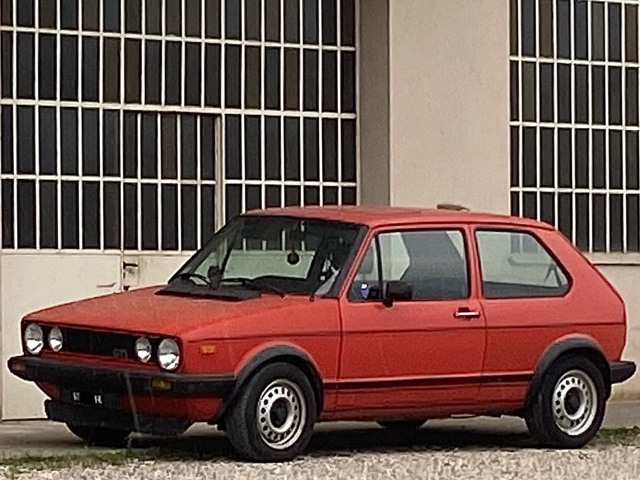 www.targhenere.net/gallery2/wp-content/uploads/2025/08/vw_golf_1800gti_vr67_foto2_teoperry_tn40952.jpg