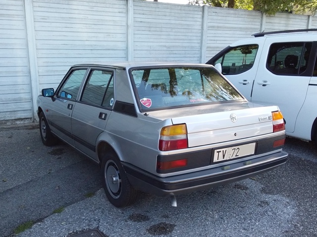 www.targhenere.net/gallery2/wp-content/uploads/2025/09/alfa_romeo_giulietta_16_1985_2.jpg