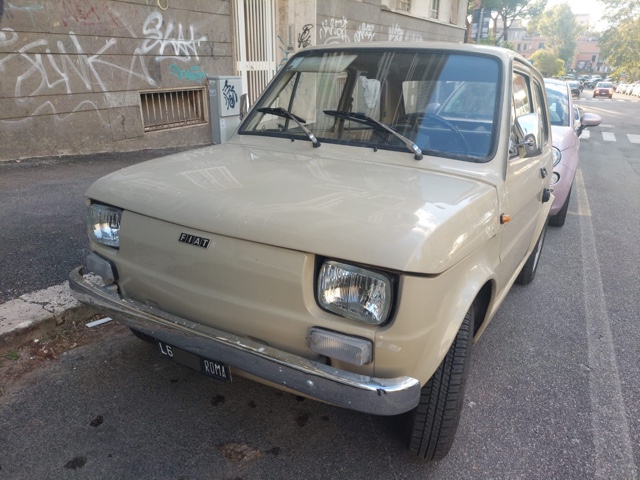 www.targhenere.net/gallery2/wp-content/uploads/2025/09/fiat126_bue_tn61970_01.jpg