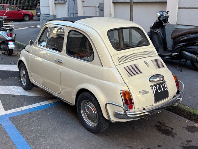 www.targhenere.net/gallery2/wp-content/uploads/2025/09/fiat_500l_pc12_f01_cr3_tanteuno_tn75098.jpg