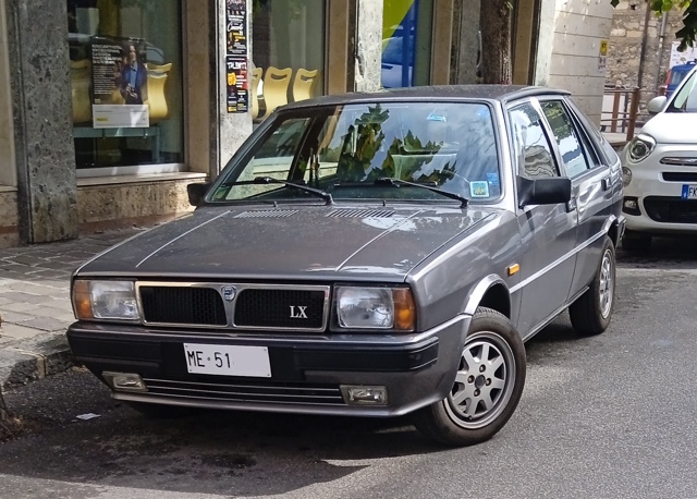 www.targhenere.net/gallery2/wp-content/uploads/2025/09/lancia_delta_anteriore.jpg