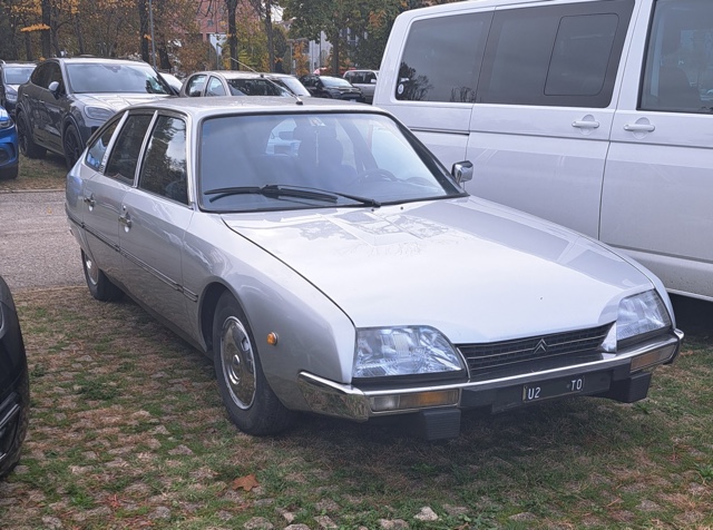 www.targhenere.net/gallery2/wp-content/uploads/2025/10/citroen_cx_2_argiuliasuper_tn74255.jpg