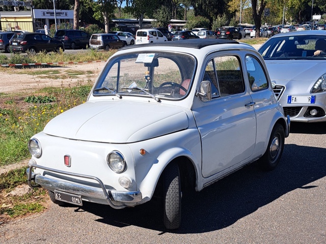 www.targhenere.net/gallery2/wp-content/uploads/2025/10/fiat_500_l_a2_argiuliasuper.jpg