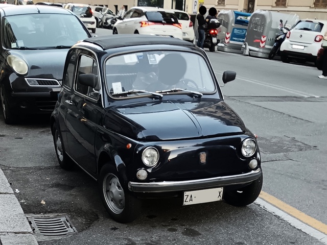 www.targhenere.net/gallery2/wp-content/uploads/2025/10/fiat_500_l_ott25_front.jpg