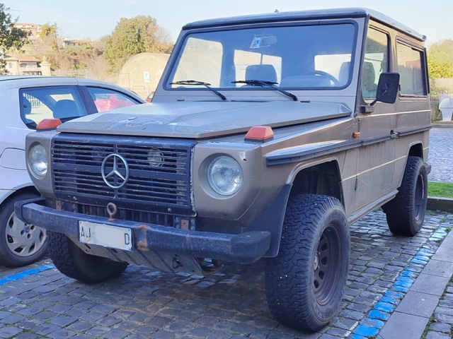 www.targhenere.net/gallery2/wp-content/uploads/2025/10/mercedes_g_ajd1.jpg