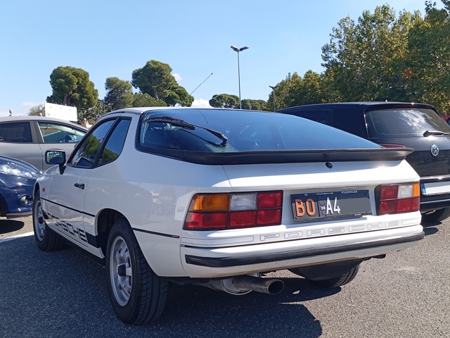 www.targhenere.net/gallery2/wp-content/uploads/2025/10/porsche_924_84_strabuzov_tn64262.jpg