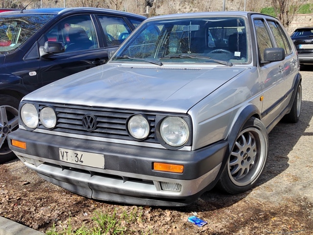 www.targhenere.net/gallery2/wp-content/uploads/2025/10/vw_golf_vt34.jpg