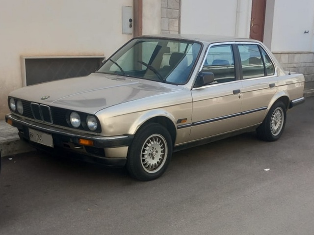 www.targhenere.net/gallery2/wp-content/uploads/2025/11/bmw_e30_br2436061.jpg
