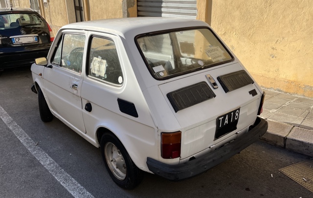 www.targhenere.net/gallery2/wp-content/uploads/2025/11/fiat126-ta18_devisdl_tn66758.jpg