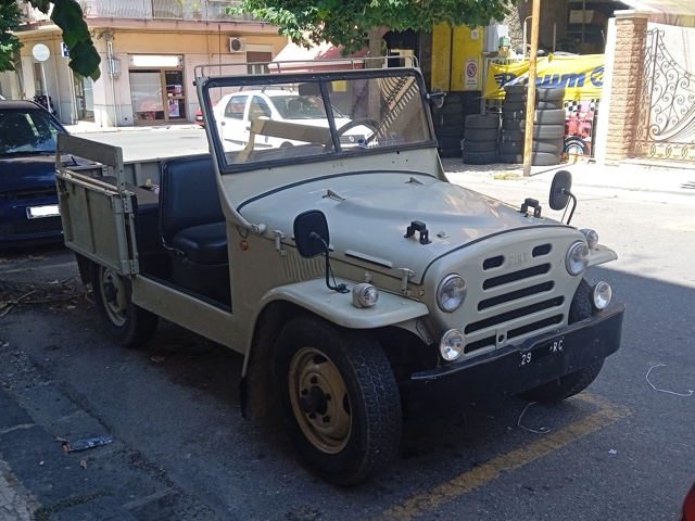 www.targhenere.net/gallery2/wp-content/uploads/2025/11/fiat_campagnola_anteriore.jpg