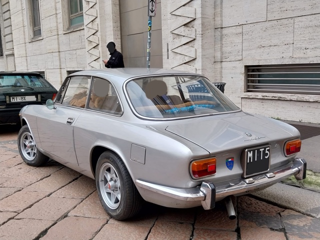 www.targhenere.net/gallery2/wp-content/uploads/2026/01/alfaromeo1750gtv_markino_tn85959_01.jpg