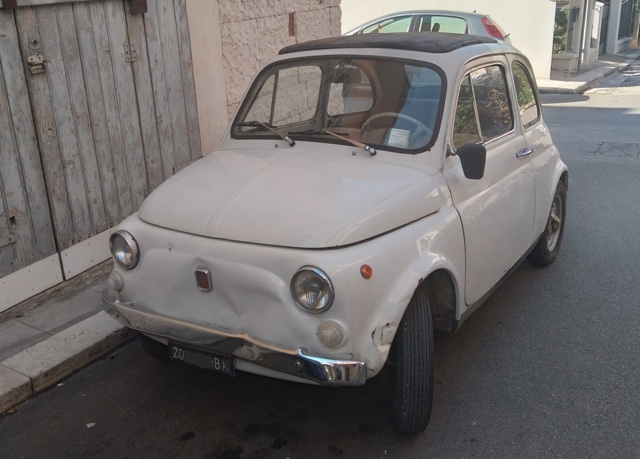 www.targhenere.net/gallery2/wp-content/uploads/2026/01/fiat_500_f_1968_1.jpg