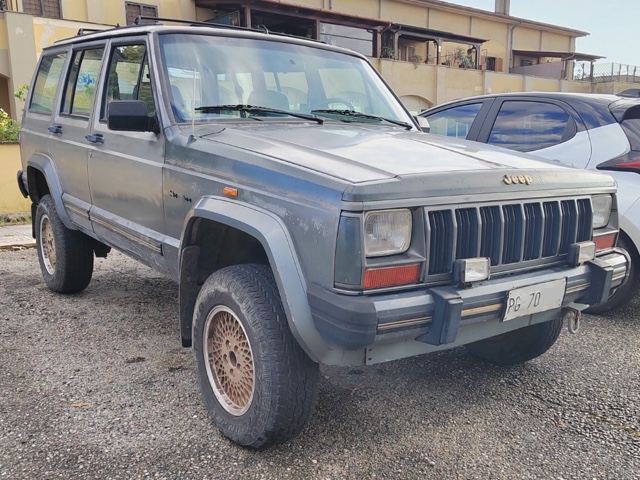 www.targhenere.net/gallery2/wp-content/uploads/2026/01/jeep_cherokee_pg70.jpg