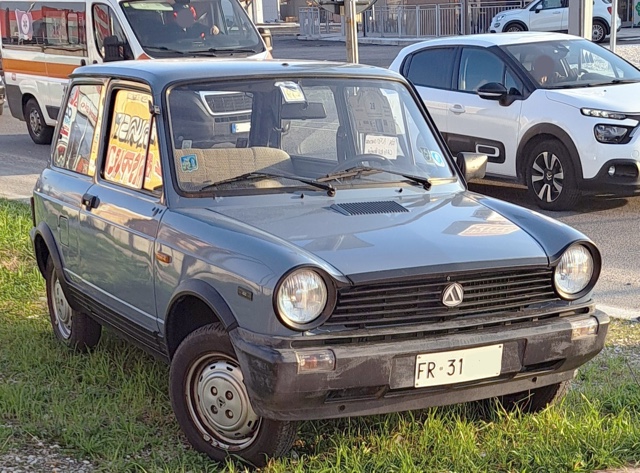 www.targhenere.net/gallery2/wp-content/uploads/2026/02/autobianchi_a112_2.jpg