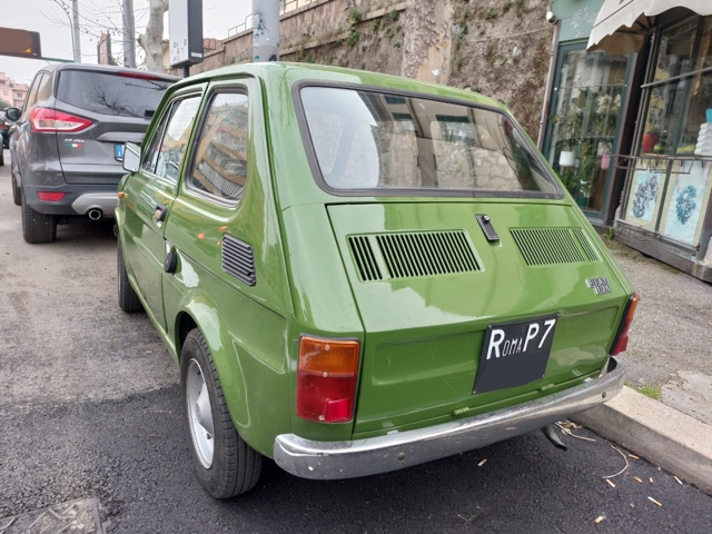www.targhenere.net/gallery2/wp-content/uploads/2026/02/fiat126_bue_tn40284_02.jpg