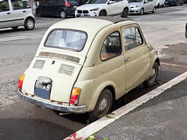 www.targhenere.net/gallery2/wp-content/uploads/2026/02/fiat_500_f_rma8_1_argiuliasuper_tn21855.jpg