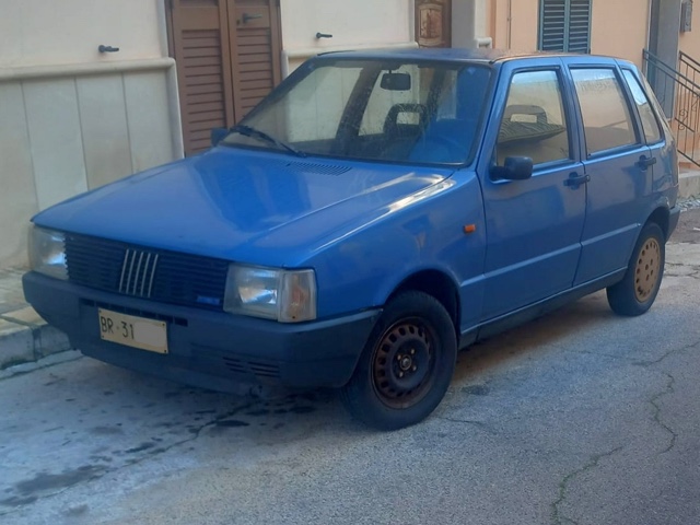 www.targhenere.net/gallery2/wp-content/uploads/2026/02/fiat_uno_br31.jpg