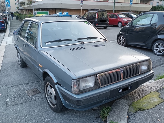 www.targhenere.net/gallery2/wp-content/uploads/2026/02/lancia_prisma_1300_mar26_front_blowup_tn23803.jpg