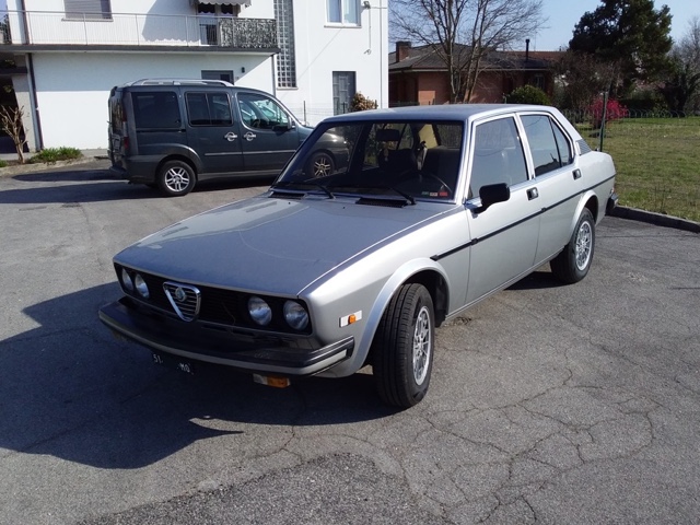 www.targhenere.net/gallery2/wp-content/uploads/2026/03/alfa_romeo_alfetta_america_20_li_1981_2.jpg