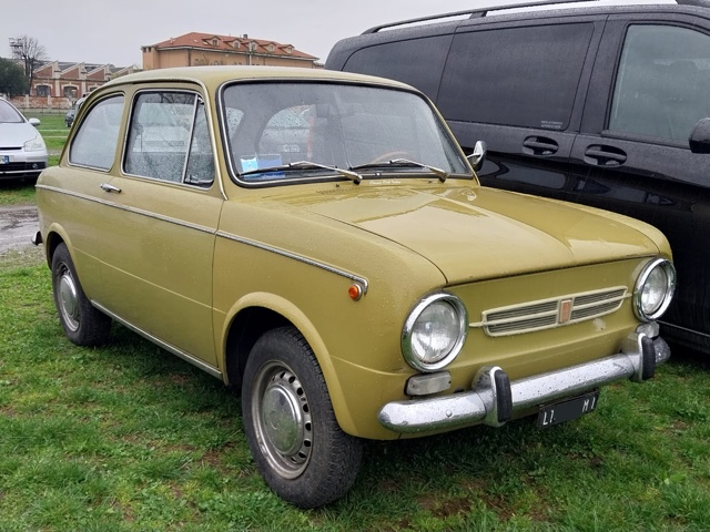 www.targhenere.net/gallery2/wp-content/uploads/2026/03/fiat850_markino_tn85670_02.jpg