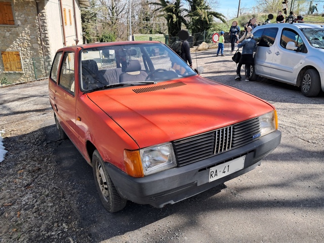 www.targhenere.net/gallery2/wp-content/uploads/2026/03/fiat_uno_fronte.jpg