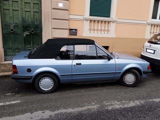 www.targhenere.net/gallery2/wp-content/uploads/2026/03/ford_escort_cabrio_mar26_blowup_tn29682.jpg